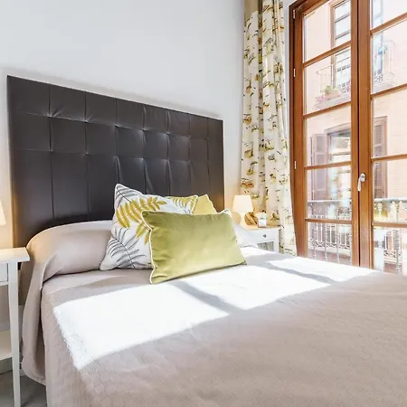 Malagasuite Center Apartment Malaga